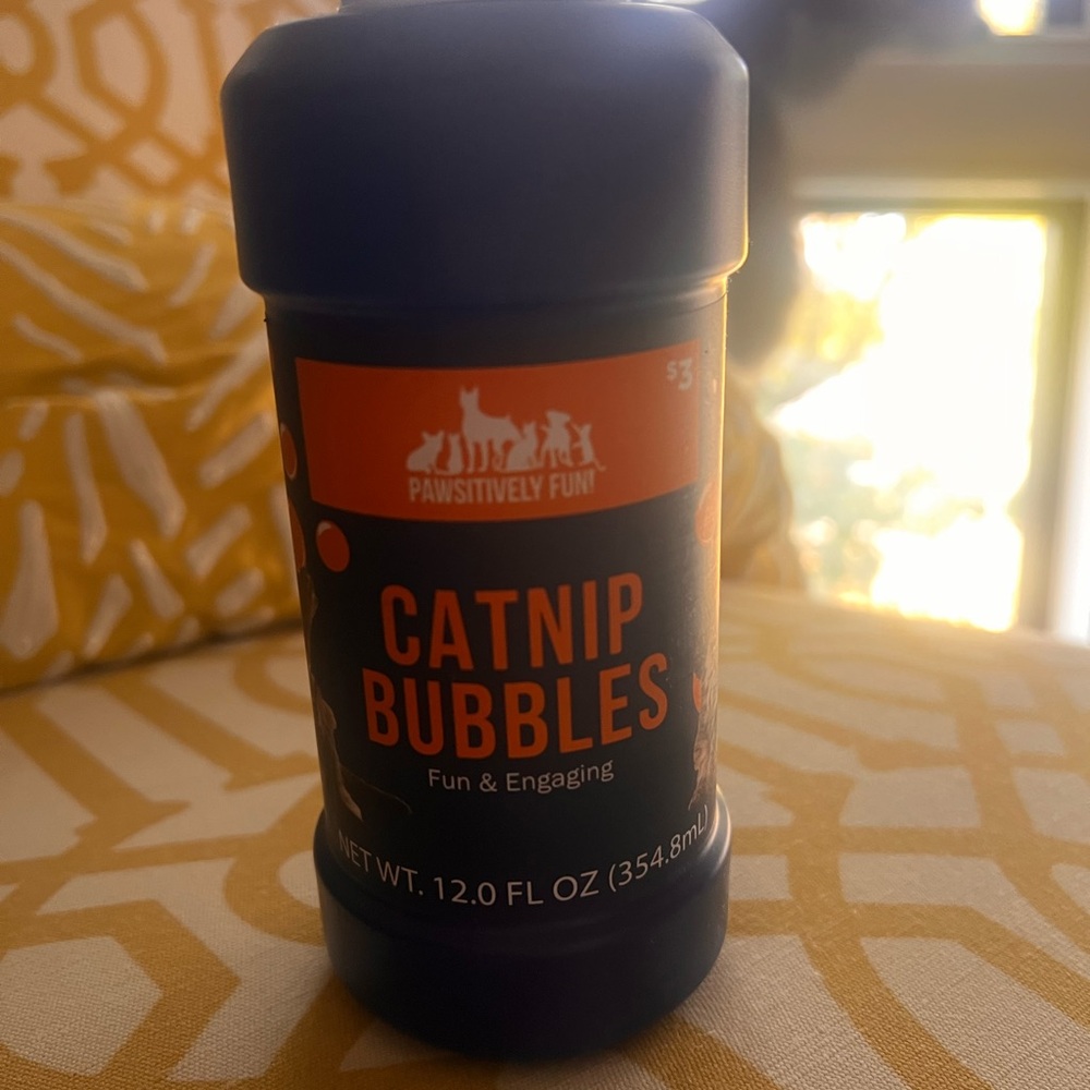 Pawsitively Fun Catnip Bubbles